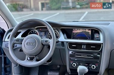Седан Audi A4 2016 в Киеве