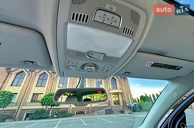 Седан Audi A4 2016 в Киеве