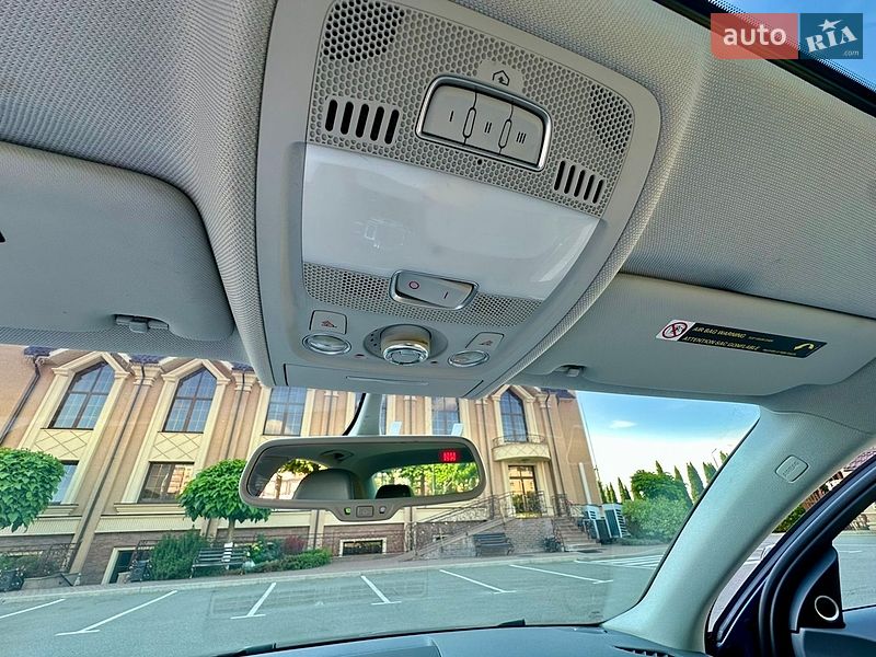 Седан Audi A4 2016 в Киеве