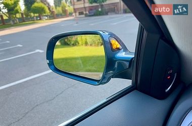Седан Audi A4 2016 в Киеве