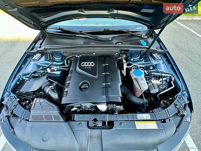 Седан Audi A4 2016 в Киеве