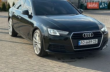 Седан Audi A4 2018 в Хусте
