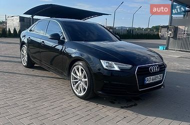 Седан Audi A4 2018 в Хусте