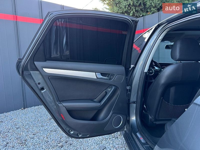 Седан Audi A4 2015 в Луцьку