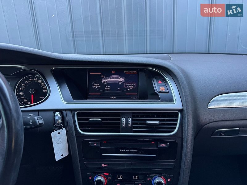 Седан Audi A4 2015 в Луцьку