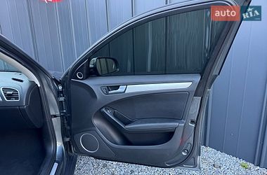 Седан Audi A4 2015 в Луцьку