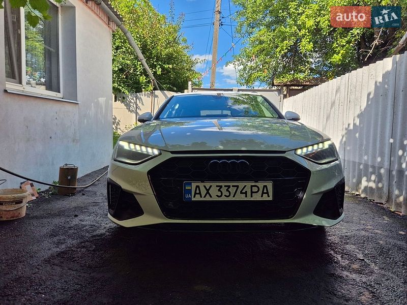 Audi A4 2019