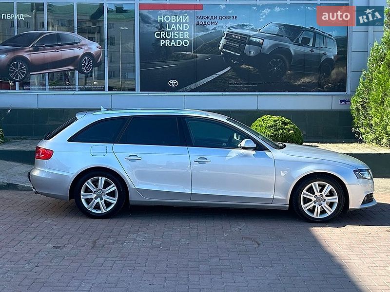Універсал Audi A4 2010 в Чернівцях