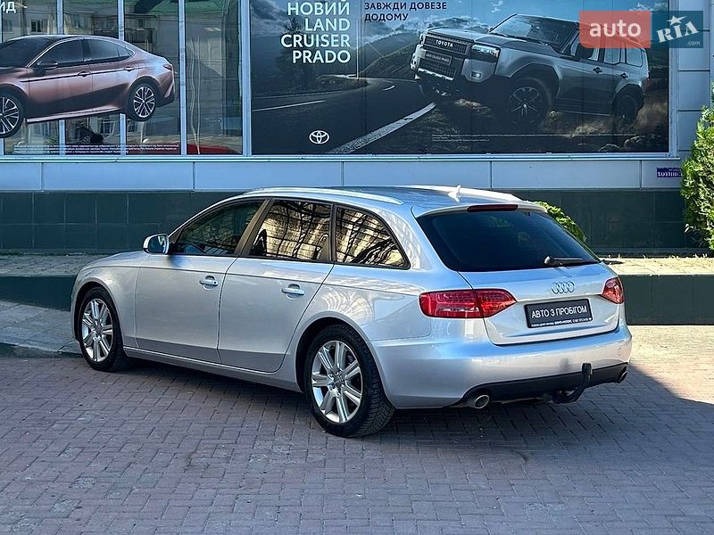 Універсал Audi A4 2010 в Чернівцях