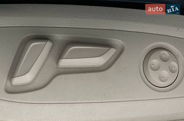 Седан Audi A4 2016 в Києві фото 30 Седан Audi A4 2016 в Києві