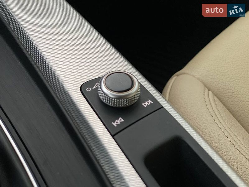 Седан Audi A4 2016 в Києві фото 44 Седан Audi A4 2016 в Києві
