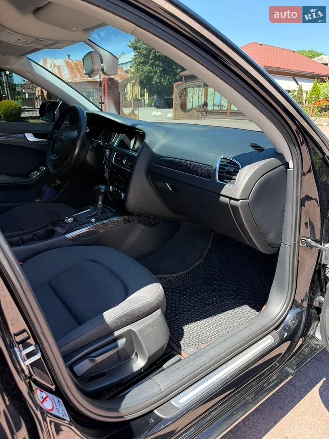 2012 Audi A4 - мініатюра 9