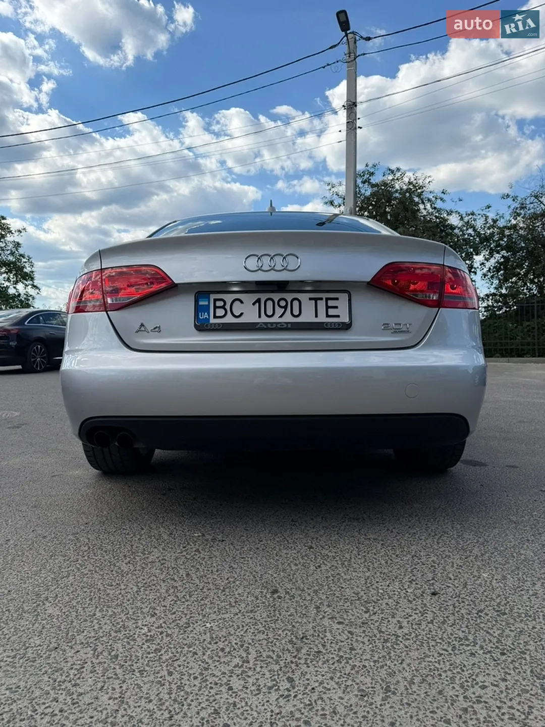 2010 Audi A4 - мініатюра 8