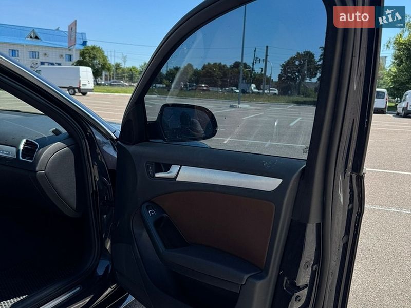 Седан Audi A4 2015 в Житомирі