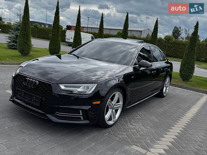 Седан Audi A4 2017 в Львові