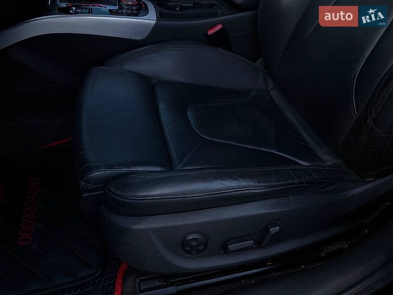 Седан Audi A4 2011 в Харкові
