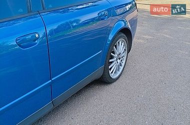Седан Audi A4 2002 в Ромнах