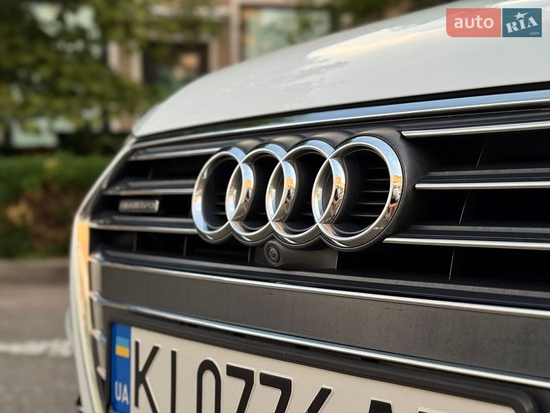 Седан Audi A4 2017 в Києві