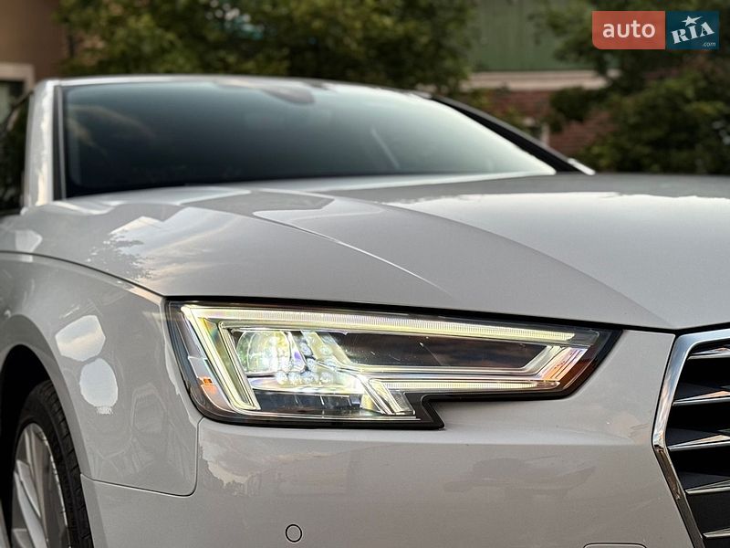 Седан Audi A4 2017 в Києві