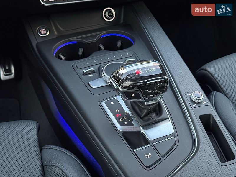 Седан Audi A4 2017 в Києві