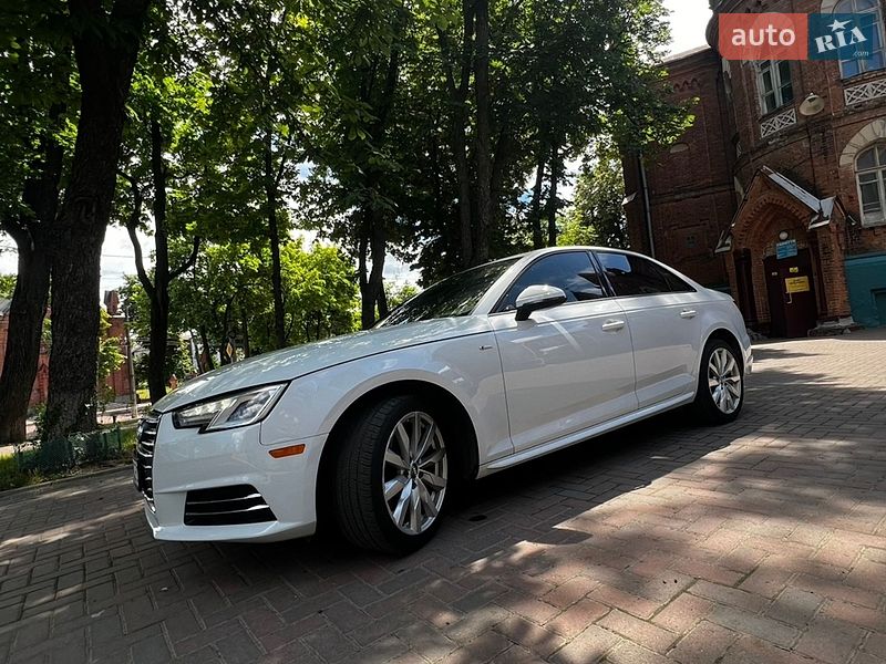 Седан Audi A4 2018 в Сумах