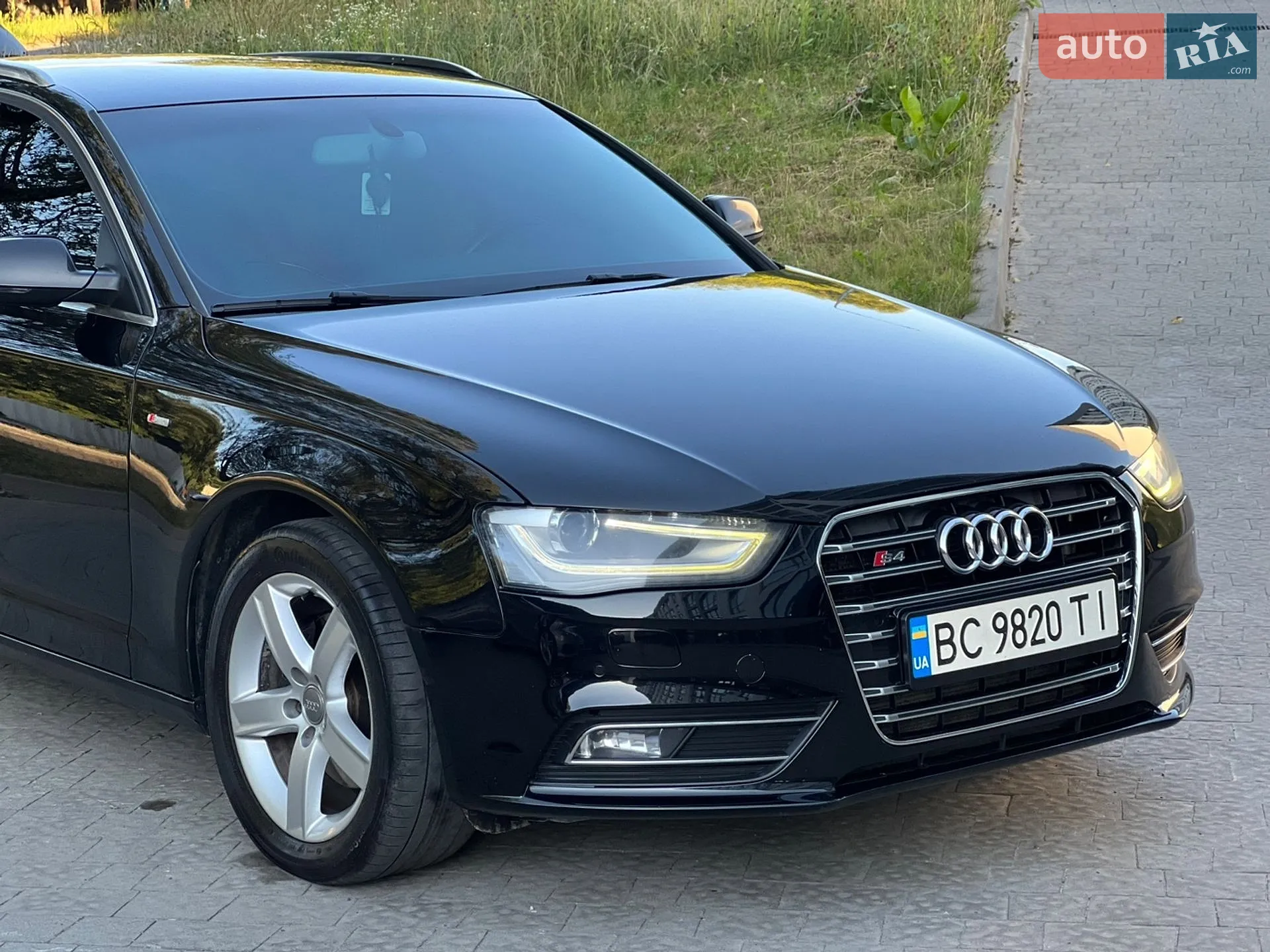 2012 Audi A4 - мініатюра 18