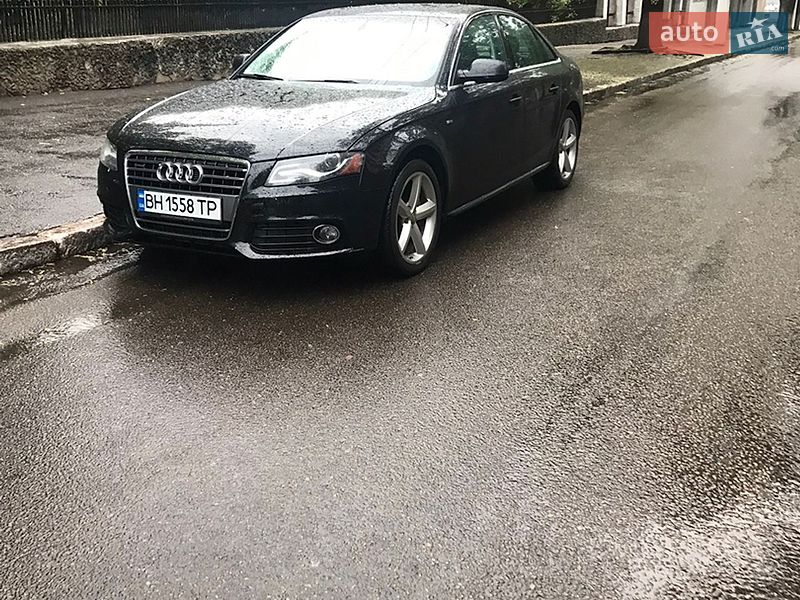 Седан Audi A4 2011 в Одесі