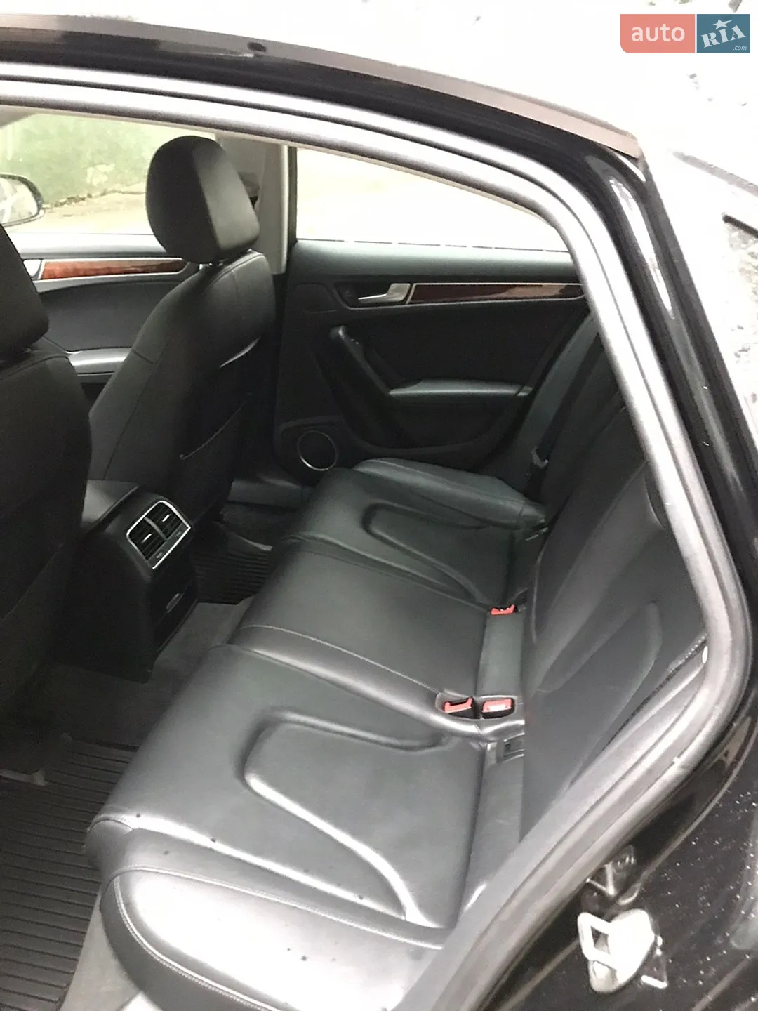 2011 Audi A4 - мініатюра 29