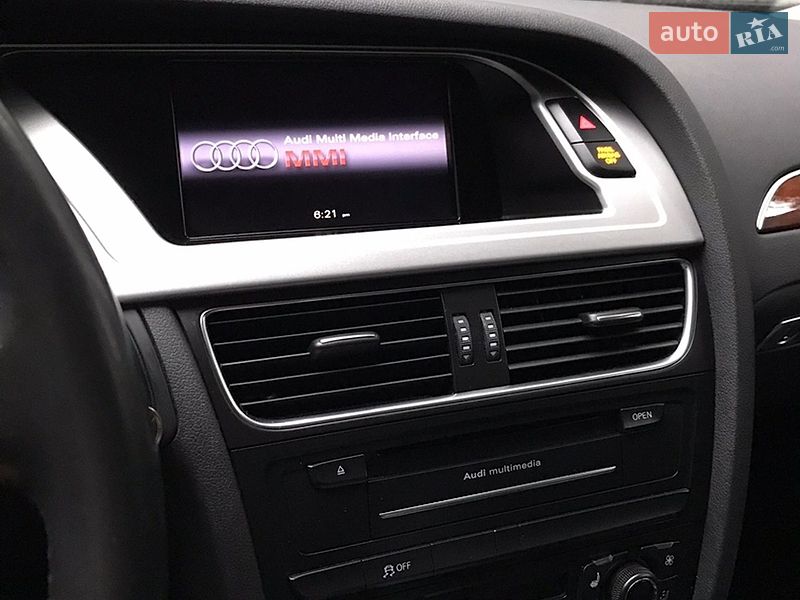 Седан Audi A4 2011 в Одесі