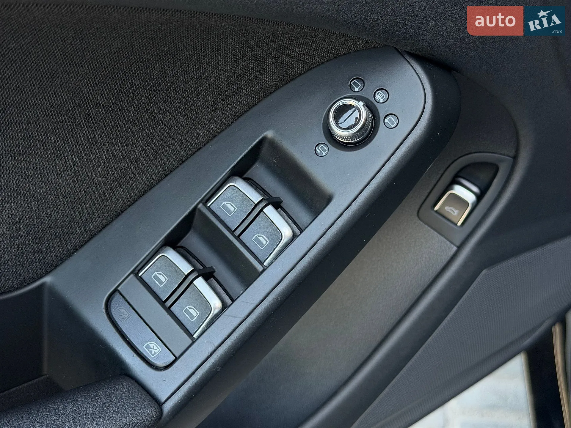 2013 Audi A4 - мініатюра 38