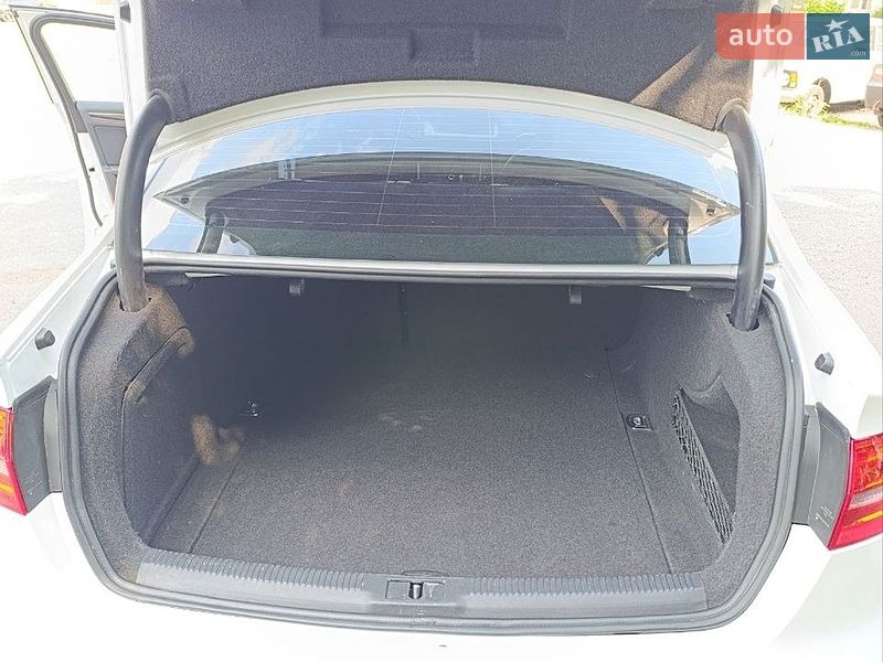 Седан Audi A4 2013 в Лубнах фото 18 Седан Audi A4 2013 в Лубнах