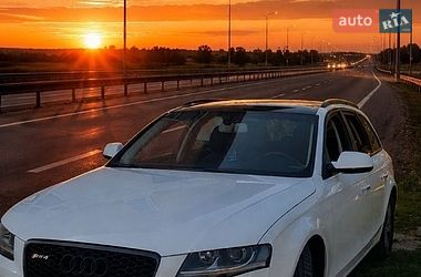 Універсал Audi A4 2010 в Івано-Франківську