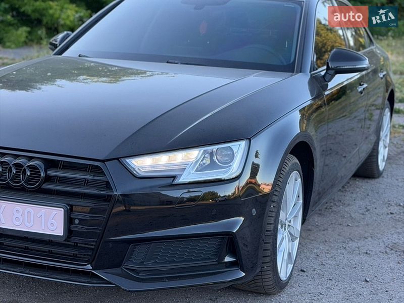 Седан Audi A4 2019 в Лубнах