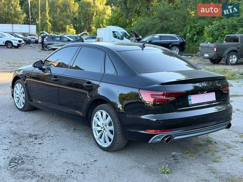 Седан Audi A4 2019 в Лубнах