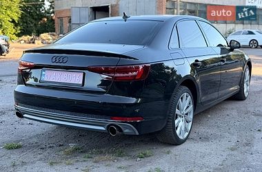 Седан Audi A4 2019 в Лубнах