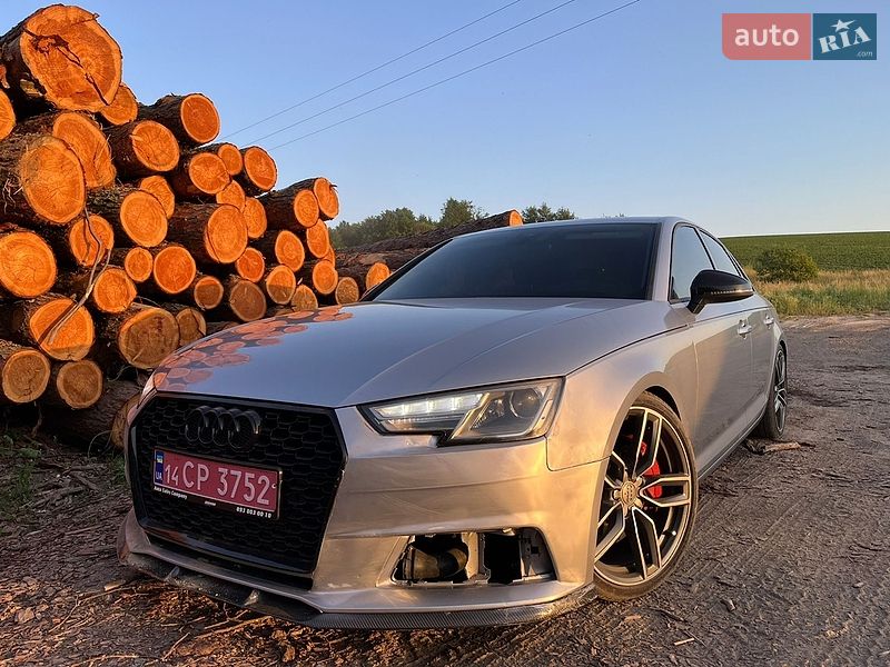 Седан Audi A4 2017 в Львові