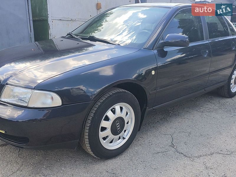 Audi A4 1998