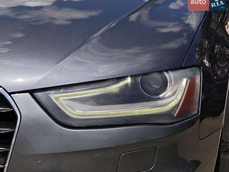 Седан Audi A4 2013 в Харькове