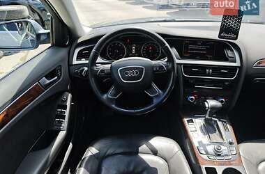 Седан Audi A4 2013 в Харькове