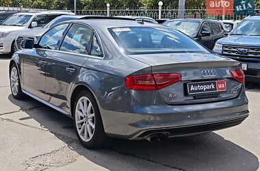 Седан Audi A4 2013 в Харькове