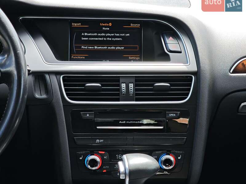 Седан Audi A4 2013 в Харькове