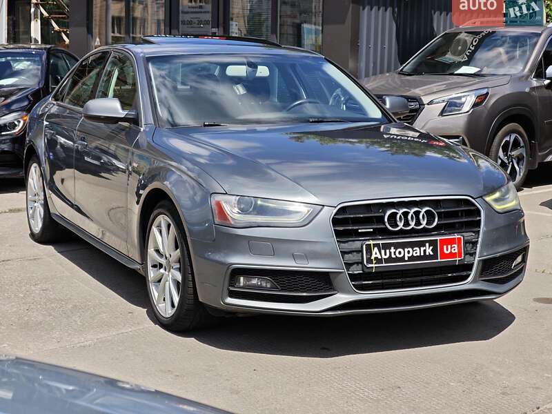 Седан Audi A4 2013 в Харькове