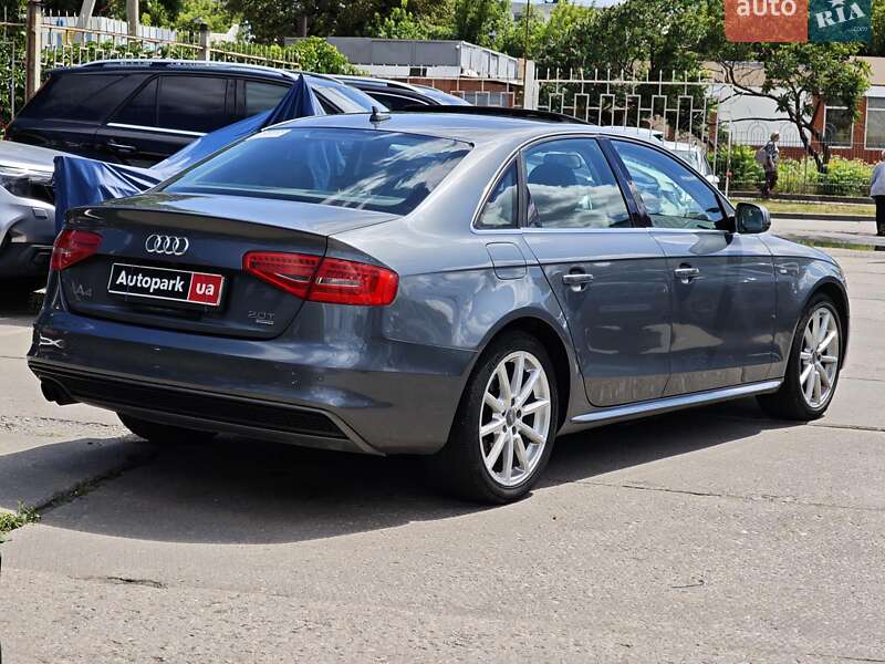 Седан Audi A4 2013 в Харькове