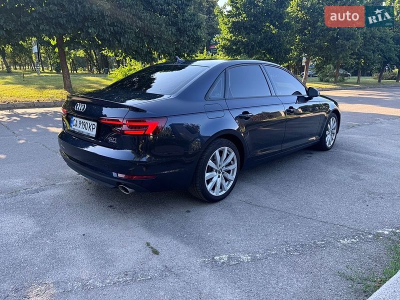 Седан Audi A4 2016 в Умани