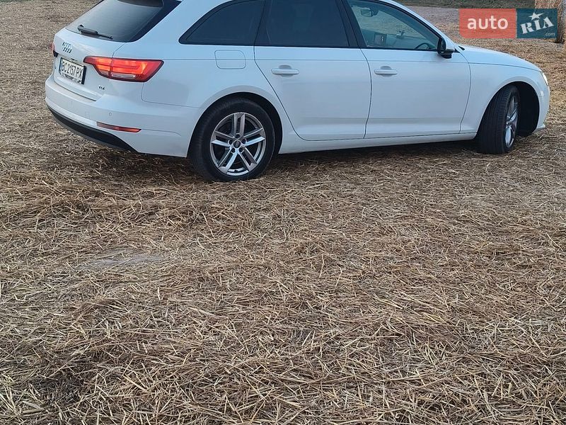 Універсал Audi A4 2018 в Львові