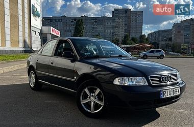 Седан Audi A4 1996 в Харкові