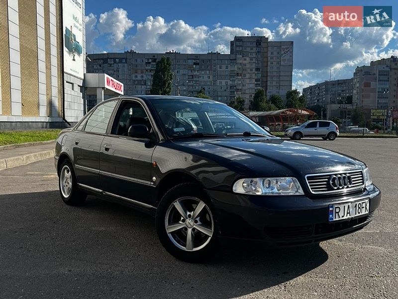 Седан Audi A4 1996 в Харкові фото Седан Audi A4 1996 в Харкові