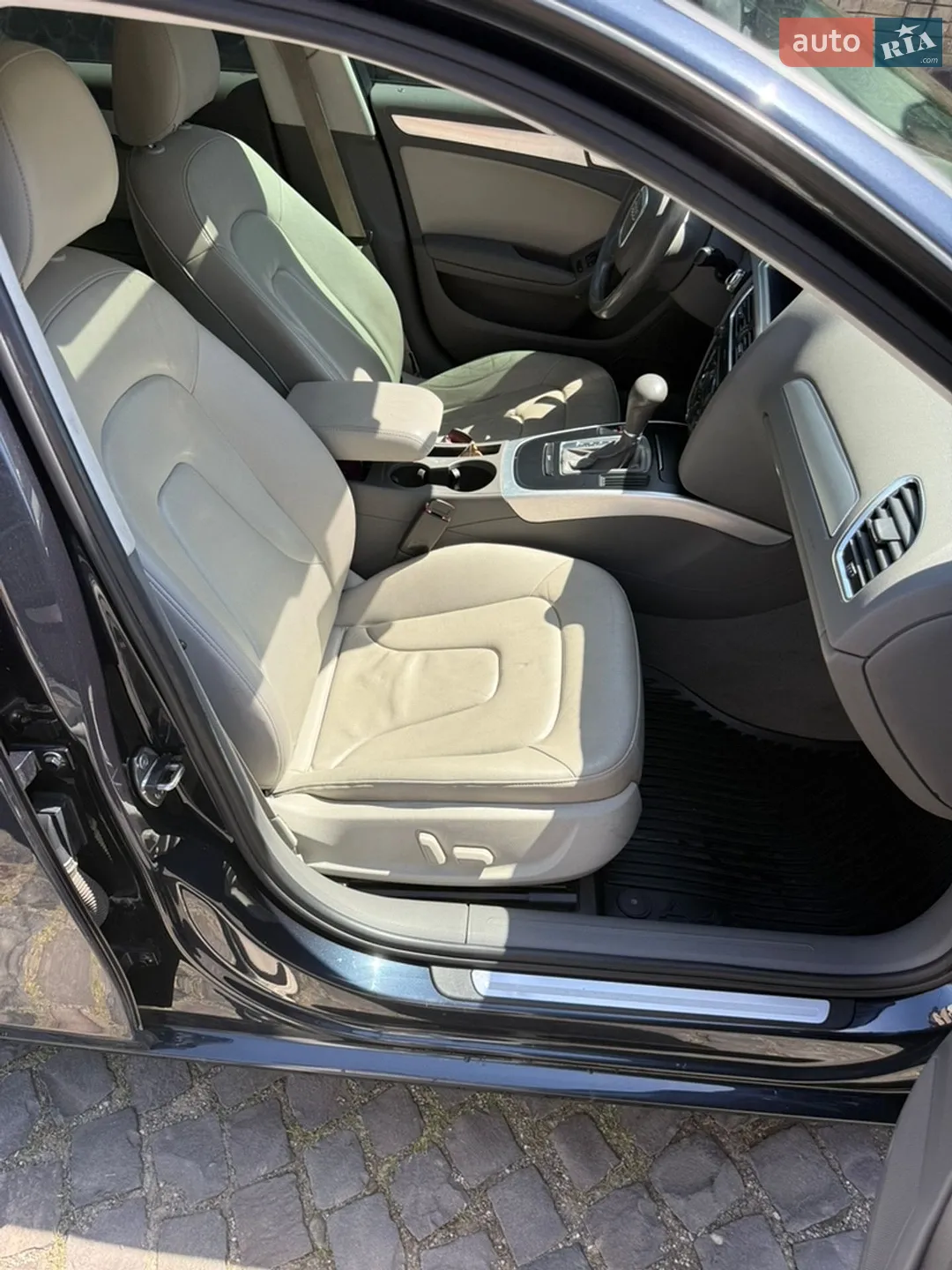 2011 Audi A4 - мініатюра 12