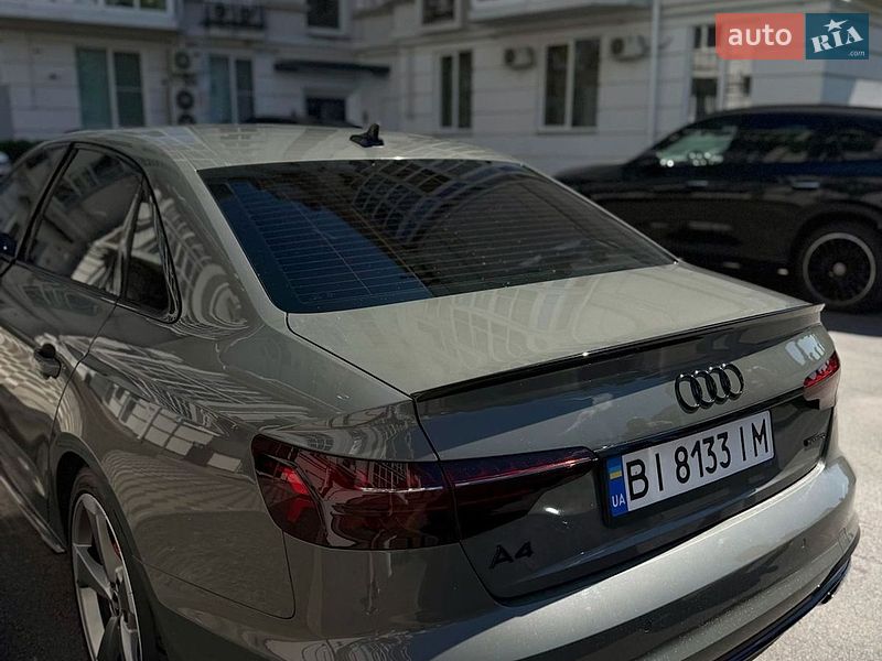 Седан Audi A4 2023 в Полтаве