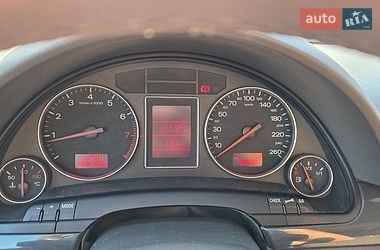 Седан Audi A4 2001 в Чернігові